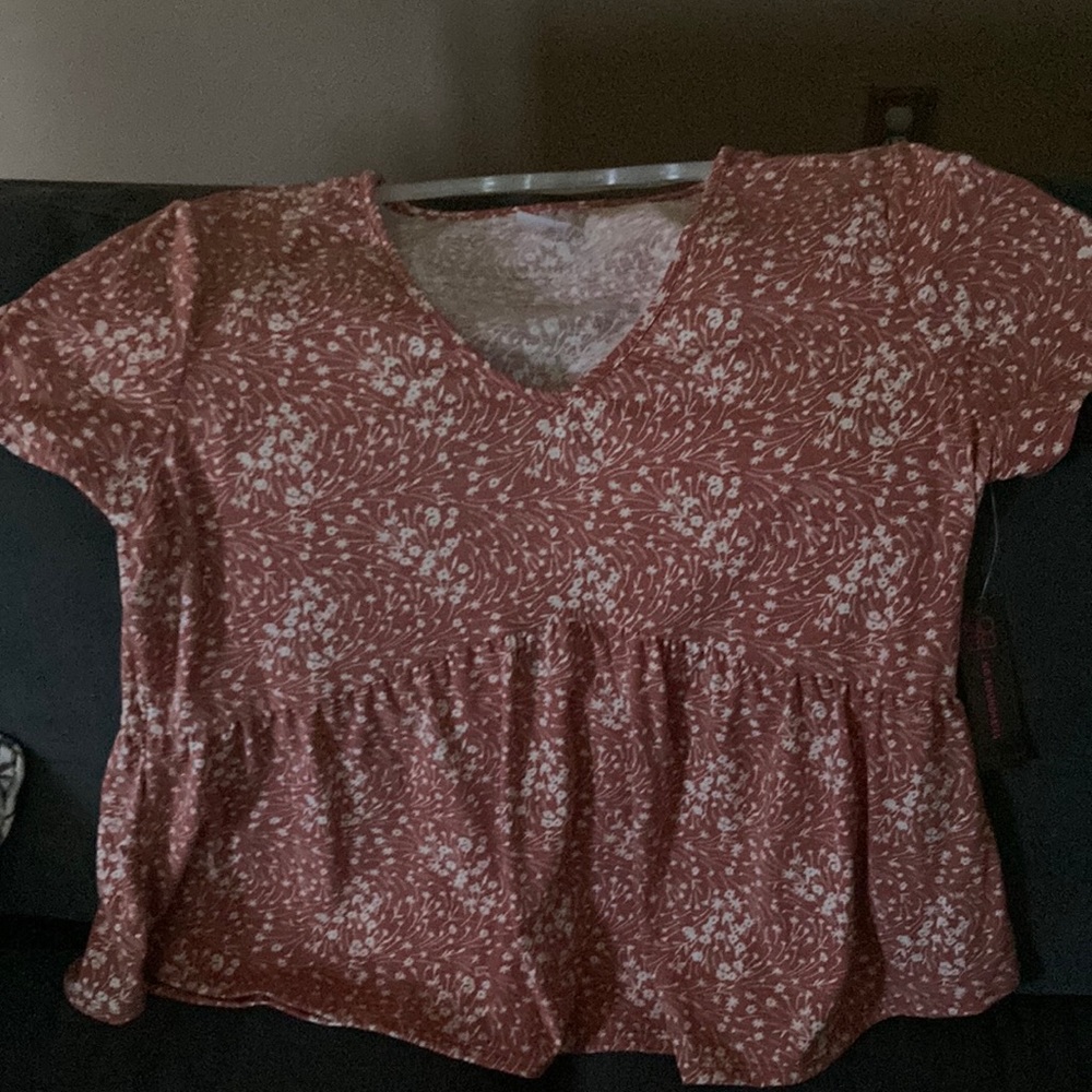 Summer shirt never been worn